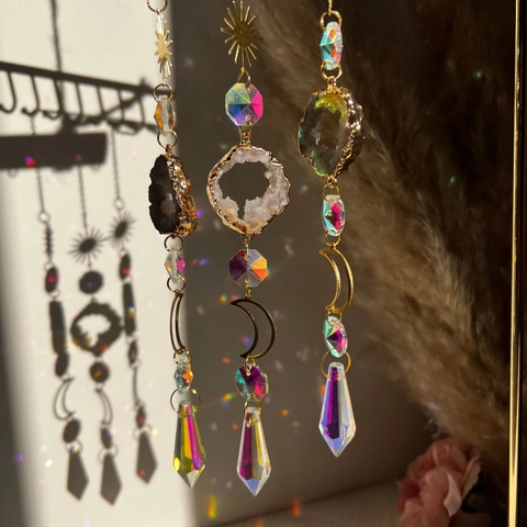 Crystal Suncatcher Hanging Ornament With Natural Agate Geode Slice Moon Sun Metal Prism Rainbow Maker Home Garden Decor