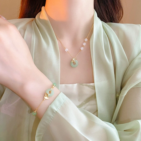 Ginkgo Blatt Anhänger Halskette Kupfer Vergoldet Imitation Jade Ping An Kou Zirkon Perlen Eleganter Chinesischer Stil Damen Schmuck