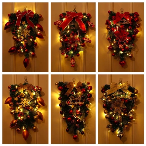 Künstlicher Weihnachts Türhänger Mit Roter Leinen Schleife Kiefernnadeln Weihnachtskugeln Kranz Wandbehang Dekoration