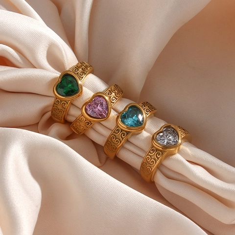 Vintage Edelstahl Gold Plattiert Herz Zirkonia Ring Für Damen Eleganter Schnörkelmuster Design Mode Schmuck Fingerring