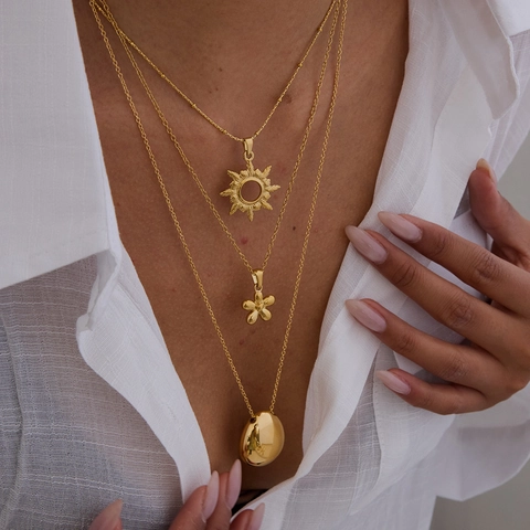 Layered Pendant Necklace Gold Plated Stainless Steel Sun Flower Oval Jewelry For Women Elegant Versatile Fashion