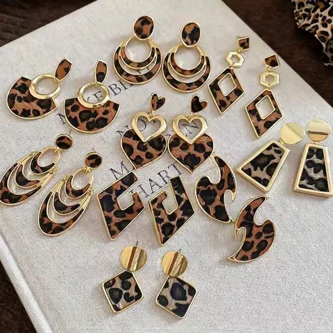 Orecchini Pendenti Geometrici Stampa Leopardata Stile Maillard Retro Lega Con Perno In Argento Sterling 925