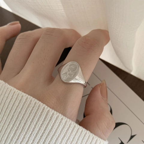 Anillo De Sello De Girasol De Plata De Ley 925 Estilo Vintage Francés Ovalado Grabado Ajustable Para Mujer