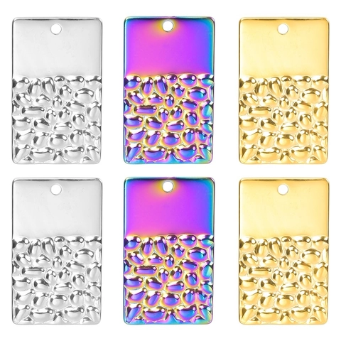 Collana con Ciondolo Rettangolare Martellato Geometrico in Acciaio Inossidabile Iridescente Oro Argento Texture a Onde Gioielli Moda Donna