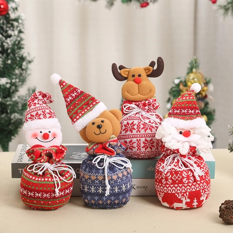 Christmas Knitted Gift Bag Cute Santa Snowman Reindeer Bear Drawstring Candy Pouch Xmas Kids Apple Gift Bag Party Favor Bag