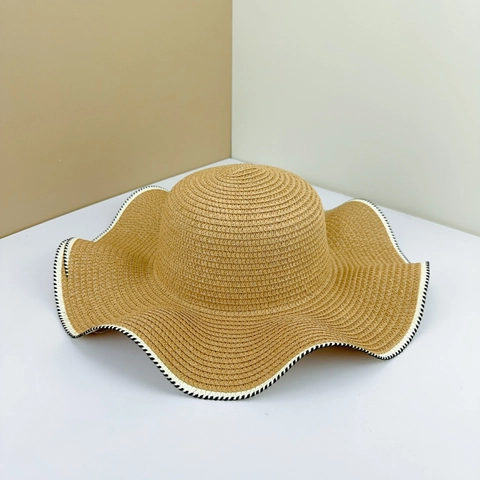 Wide Brim Straw Hat Women Woven Wavy Edge Sun Protection Summer Beach Floppy Hat Elegant Vacation Style