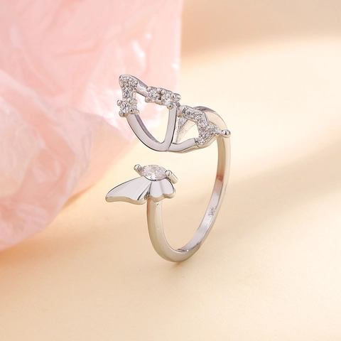 Zoete Holle Vlinder Open Ring Voor Vrouwen Koper Ingelegde Zirconia Asymmetrische Vleugels Verstelbare Mode Sieraden Cadeau