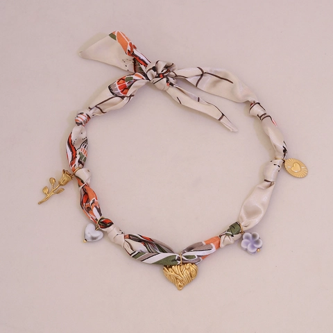 Edelstahl Satinnschal Halskette Mit Bunten Herz Sonnenblumen Anhängern Böhmische Stoff Choker Schmuck Für Damen