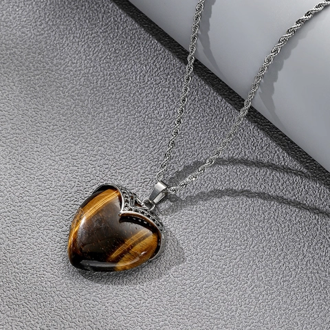 Vintage Heart Natural Stone Pendant Necklace Alloy Twist Chain Retro Amethyst Tiger Eye Jewelry Gift For Women Elegant