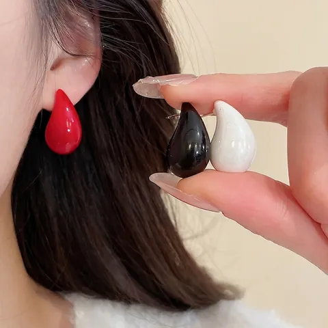 Tropfenförmige Runde Geometrische C-Form Ohrringe Mit Silver Earring Post Hochglanz Acrylharz Modeschmuck Für Damen