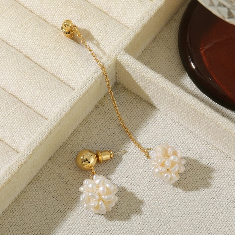 Retro Handmade Asymmetric Freshwater Pearl Cluster Drop Earrings For Women Gold Plated Copper Earrings With 925 Sterling Silver Post