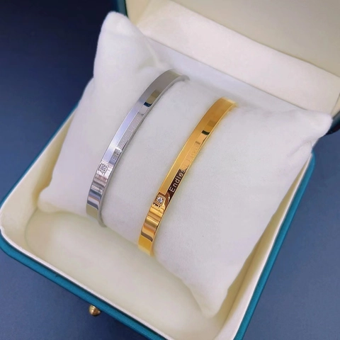 Titanium Steel Endless Love Engraved Bangle Bracelet Rhinestone Inlaid Gold Silver Plated Fashion Women Jewelry Hand Cuff