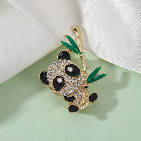 Chinesischer Stil Süße Panda Brosche Emaille Strass Legierung Tier Bambus Reversnadel Mode Schmuck Für Damen Kleidung Dekoration Geschenk