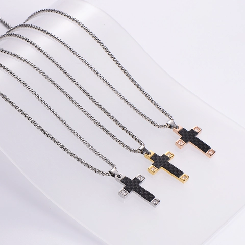 Collana Con Ciondolo A Croce Acciaio Inossidabile 316L Intarsio In Fibra Di Carbonio Nera Zirconia Gioielli Da Uomo