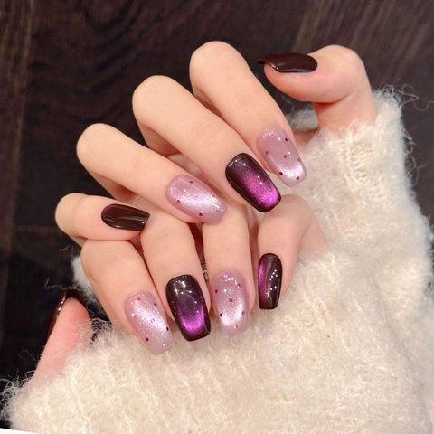 Handmade Purple Cat Eye Press On Nails Polka Dot Minimalist Short Square New Medium Square Sweet Daily Women Nail Art Kit