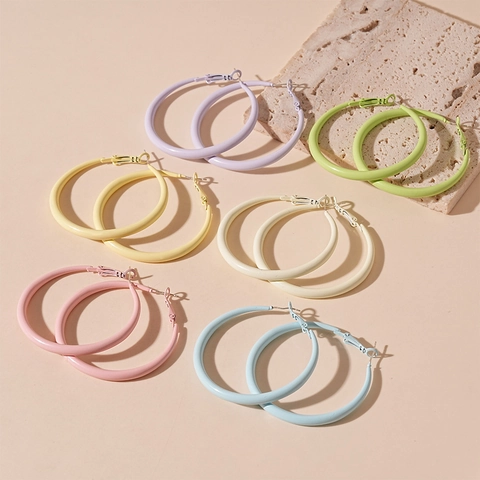 Candy Color Geometrische Hoop Ohrringe Legierung Mit 925 Sterling Silber Ohrstecker Minimalistisch Großer Kreis Damen