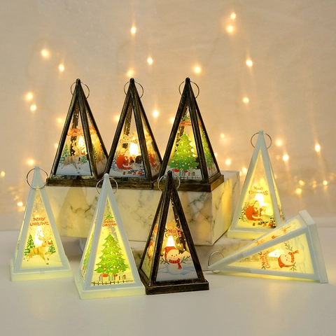 Lanterna LED Di Natale Piramide Triangolo Lampada Sospesa Luce Calda ABS Ornamento Festivo Retrò Bianco Babbo Natale Pupazzo Di Neve Decorazione