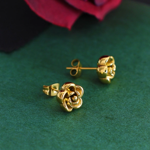 French Vintage Gold Rose Flower Stud Earrings For Women Three-Dimensional Stainless Steel High-End Floral Stud Jewelry