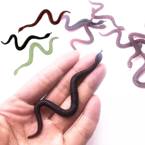 Simulation Snake Toy Mini PVC Model Prank Scary Joke Prop Halloween Party Favor Decorative Novelty