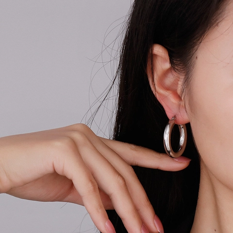 Orecchini A Cerchio Minimalisti In Acciaio Inossidabile Gioielli Geometrici Per Donna Stile Versatile Lucido
