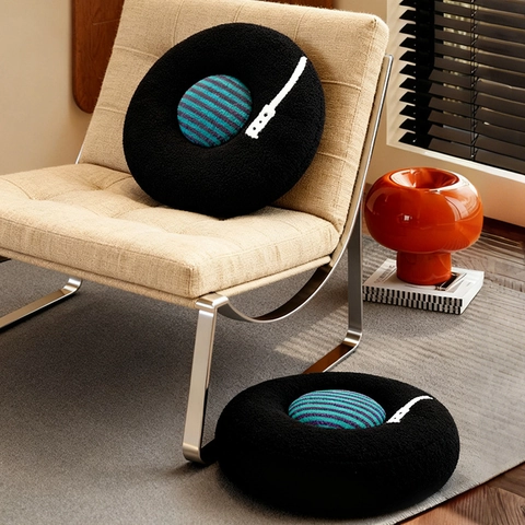 Creative Music Vinyl Record Shaped Decorative Cushion Soft Plush Throw Pillow For Couch Living Room Retro Style