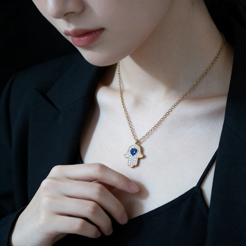 Mode Titanstahl Hamsa Hand Anhänger Halskette Mit Blauem Herz Strass Eingelegt Goldkette Halsketten Für Damen Schmuck