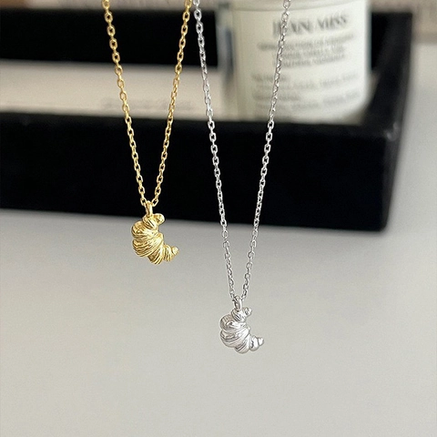 French Minimalist 925 Sterling Silver Croissant Pendant Necklace For Women Elegant Gold Silver Plated Dainty Clavicle Chain Jewelry