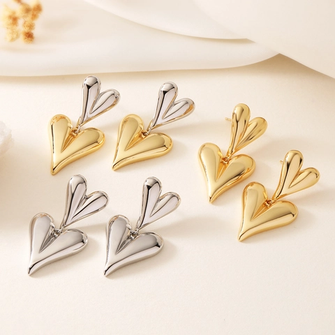 Elegantes Pendientes Colgantes de Doble Capa de Corazón de Cobre Chapado en Oro de 18K para Mujer Diseño de Nicho Color de Contraste Oro Plata