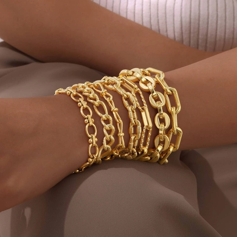 Minimalist Stainless Steel Embossed Oval Link Bracelet Gold Plated Thick Chain Adjustable Handmade Jewelry For Women Men