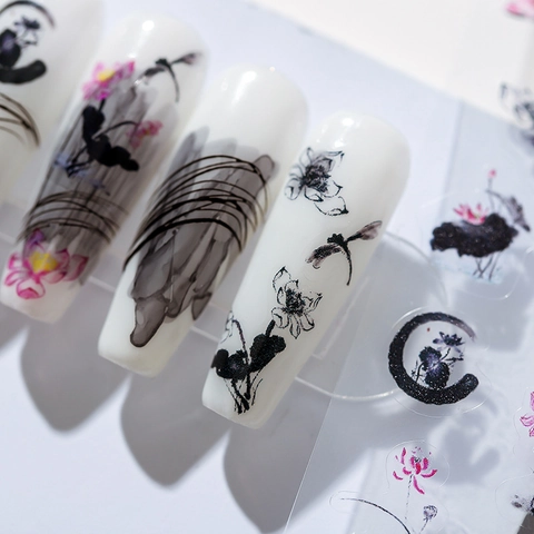 Nagel Aufkleber Selbstklebend Chinesischer Tuschstil Lotusblume Libelle Dünne Transparente Maniküre Dekoration