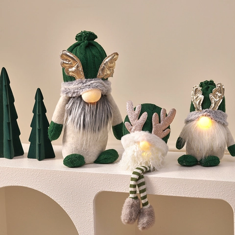 Weihnachtsgnom Ornamente LED Leuchtende Gesichtlose Puppe Tischdeko Waldgrün Nordic Plüsch Desktop Federbaum