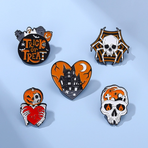 Halloween Emaille Broche Pin Set Legering Schedel Pompoen Hart Trick Or Treat Badges Punk Gothic Feest Sieraden