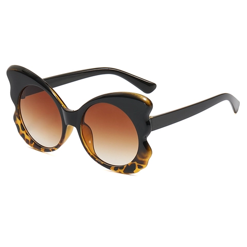 Retro Überdimensionale Schmetterling Sonnenbrille PC Rahmen UV400 Schutz Moderne Mode Streetwear Brillen Für Damen