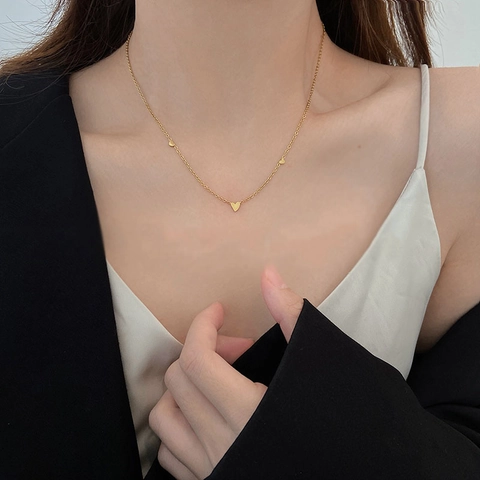 Collana Con Pendente A Cuore Minimalista Acciaio Al Titanio Placcato Oro 18K Gioielli Eleganti Per Donna