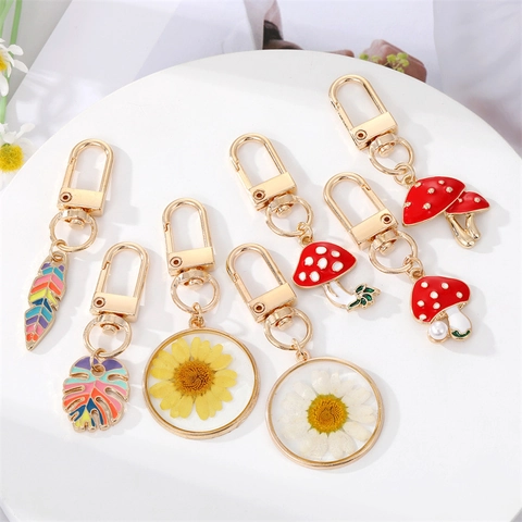 Mushroom Feather Leaf Keychain Alloy Enamel Resin Dried Flower Bag Charm Pendant For Women Girls Cute Accessory