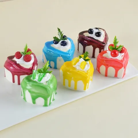 Künstliche Herzform Kuchen Modell Kühlschrankmagnet PU Material Simulation Obst Dessert Für Home Küche Dekor Fotografie Requisiten