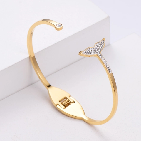 Minimalistischer Delfin Walflosse Offener Armreif 316 Edelstahl Mit Zirkonia Einlage Elegante Modeschmuck Für Damen
