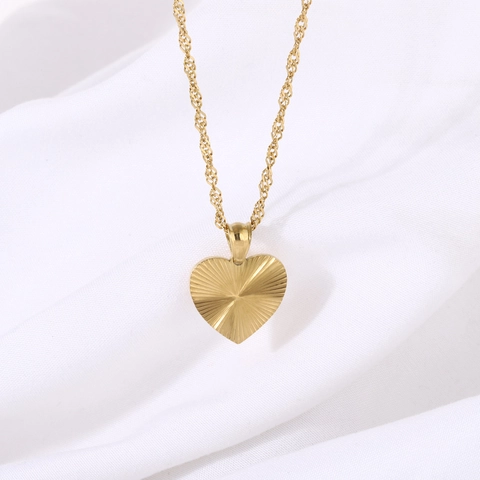 Collana con Pendente Retrò in Acciaio Inossidabile a Cuore Tondo Rettangolo Placcata Oro 18K Texture a Raggiera per Donna