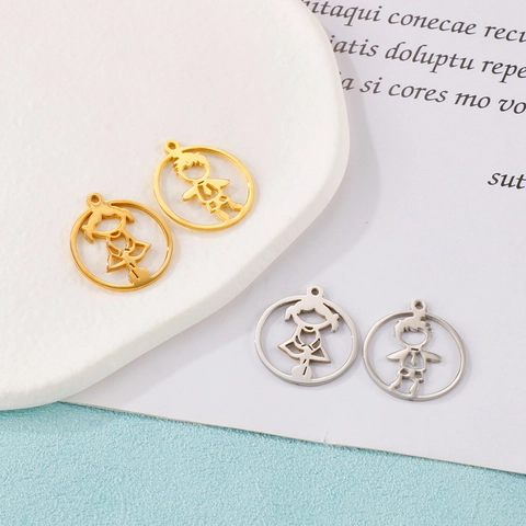 Colgantes De Acero Inoxidable Calados Personaje Niño Niña Diseños Silueta Para Fabricación De Joyas DIY Accesorios Charms