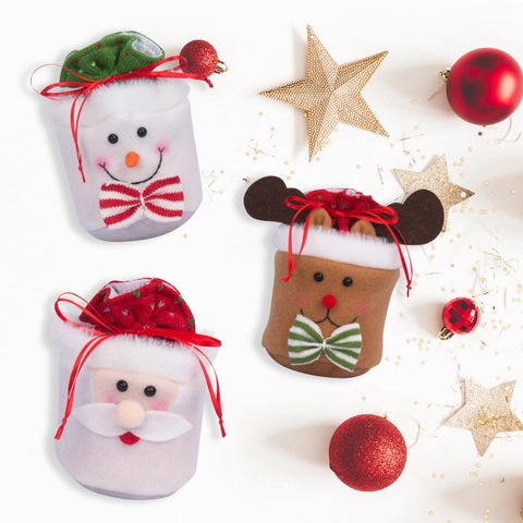 Christmas Drawstring Gift Bags Plush Cloth Santa Snowman Reindeer Holiday Candy Pouch Party Decoration Handheld