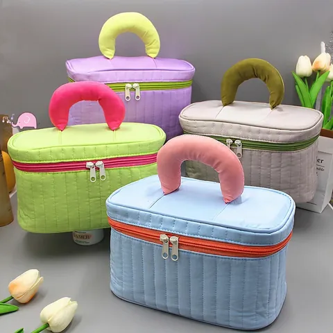 Quilted Cosmetic Bag Nylon Portable Large Capacity Zippered Travel Daily Makeup Storage Candy Color Ins Style Women