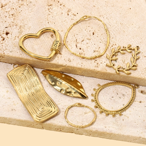 Ciondoli Pendenti Acciaio Inossidabile Gioielli DIY Placcato Oro Geometrico Texture Martellata Sole Cuore Foglia Per Collana