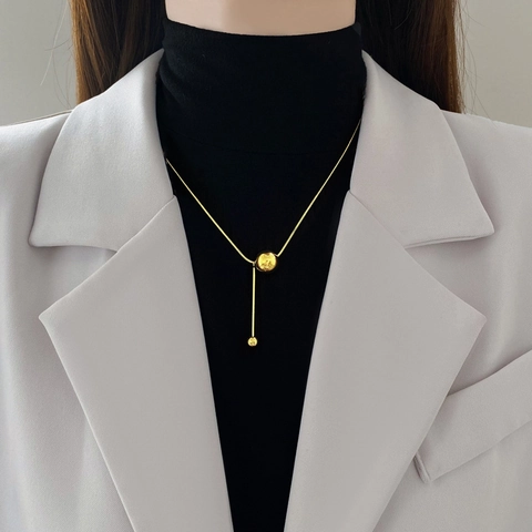 Minimalistische Y-Vormige Bal Hanger Ketting Titanium Staal Sleutelbeen Slangenketting Voor Dames Elegant Juweel