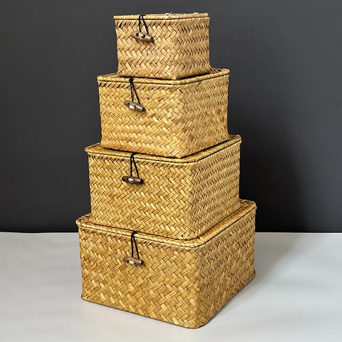 Square Woven Seagrass Storage Basket With Lid Buckle Handmade Straw Gift Box For Wedding Souvenir Pastoral Style