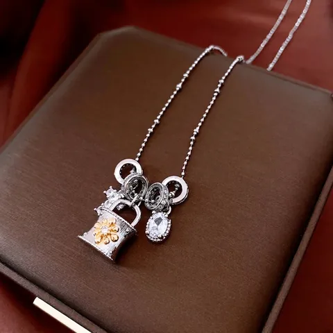 Kreuz Anhänger Halskette Kupfer Zirkonia Mehrere Elemente Verstellbar Mode Damen Luxus Stil Schmuck