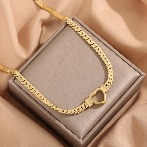 Collana con Pendente a Cuore in Acciaio al Titanio per Donna Placcata in Oro 18K Catena Cubana Gioielli Chic Minimalisti Regalo