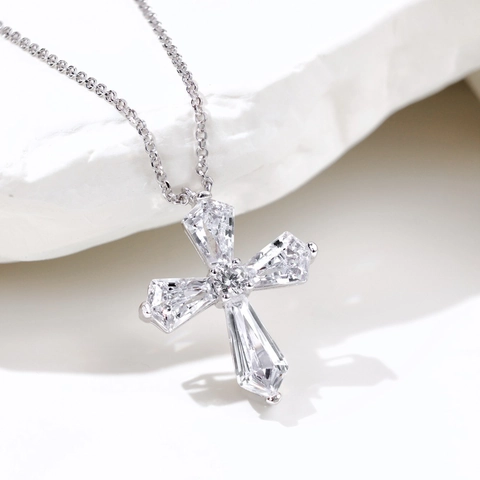 Collana con Ciondolo a Croce in Argento Sterling 925 Matrimonio Francese per Donna con Zirconia Intarsiata Gioielli di Moda