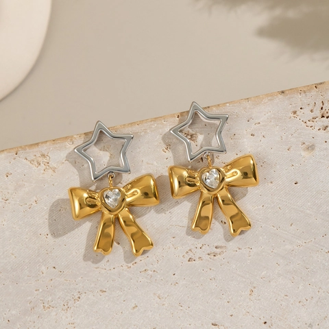 Orecchini Pendenti Con Fiocco E Stella Vuota Acciaio Inossidabile Placcato Oro 18K Zircone Cuore Ipoallergenico