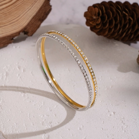 Elegante Bracciale Rigido In Acciaio Inossidabile Da Donna Con Zircone Rhinestone Intarsiato Impermeabile Anallergico Gioielli