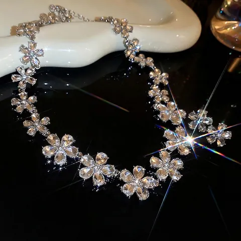 Flower Necklace And Earrings Jewelry Alloy Rhinestone Silver Earring Post Elegant Sparkling Floral Accessory For Women